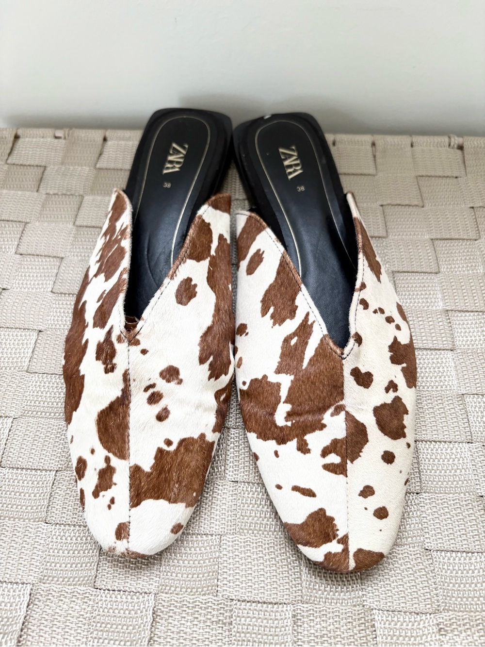 Zara Cowhide Loafers size 38 - Picture 2 of 5